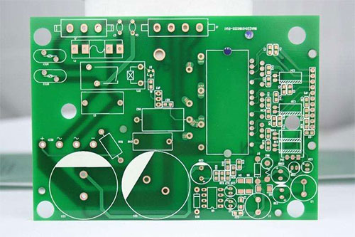 PCB行業(yè)持續(xù)洗牌，5G商用風(fēng)口紅利期顯現(xiàn)